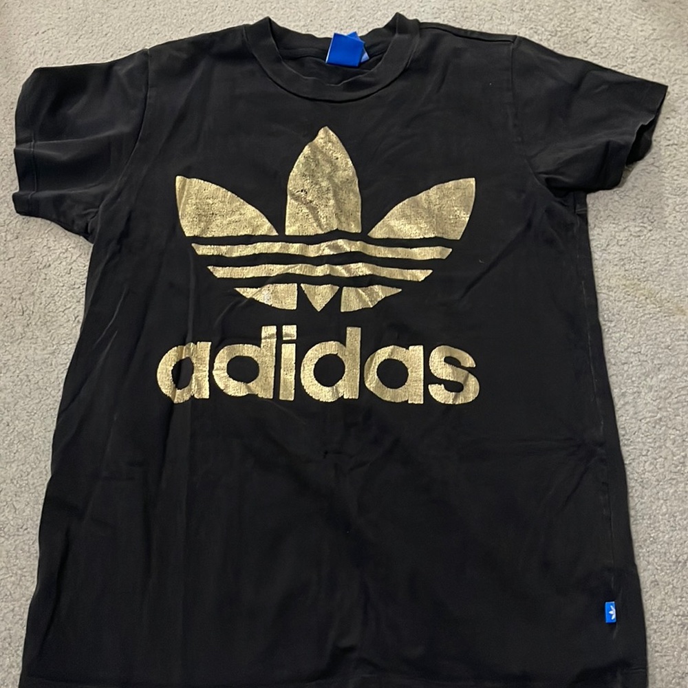 Adidas top